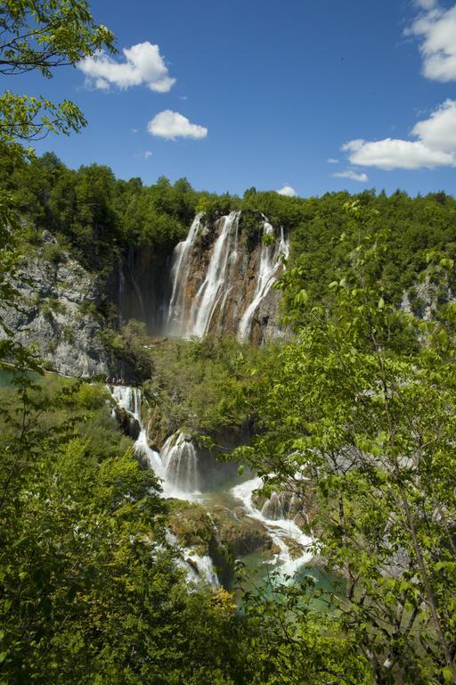 アパートメント ニア ザ レイクス Plitvička Jezera エクステリア 写真